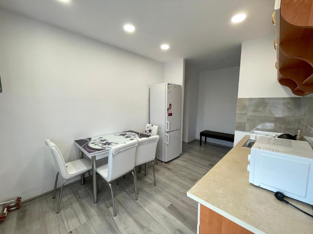 A'S Sweet Home Turda Exterior photo
